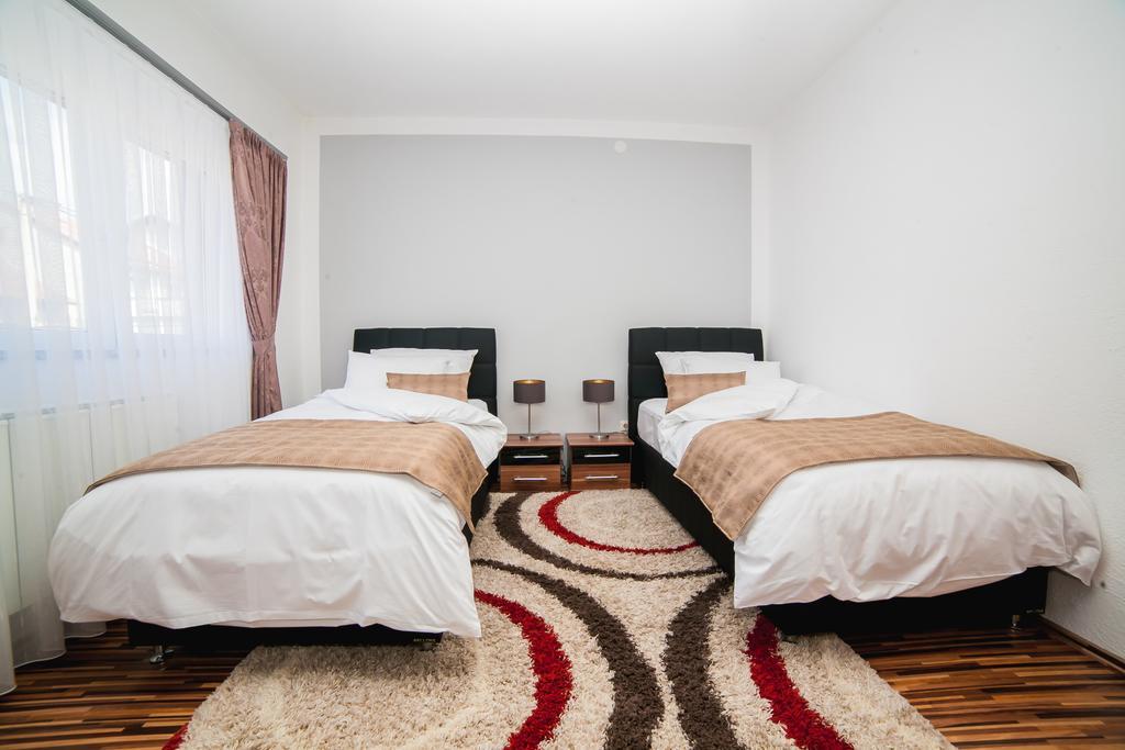 Villa Grace Bihać Buitenkant foto